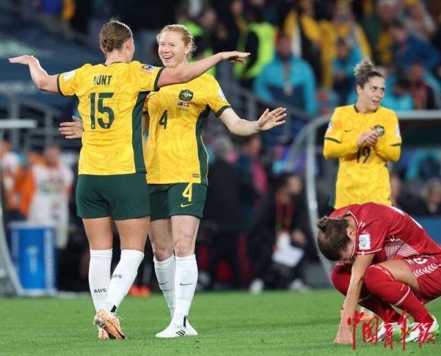 澳大利亚女足球员积极训练备战世界杯 澳大利亚女足球员积极训练备战世界杯