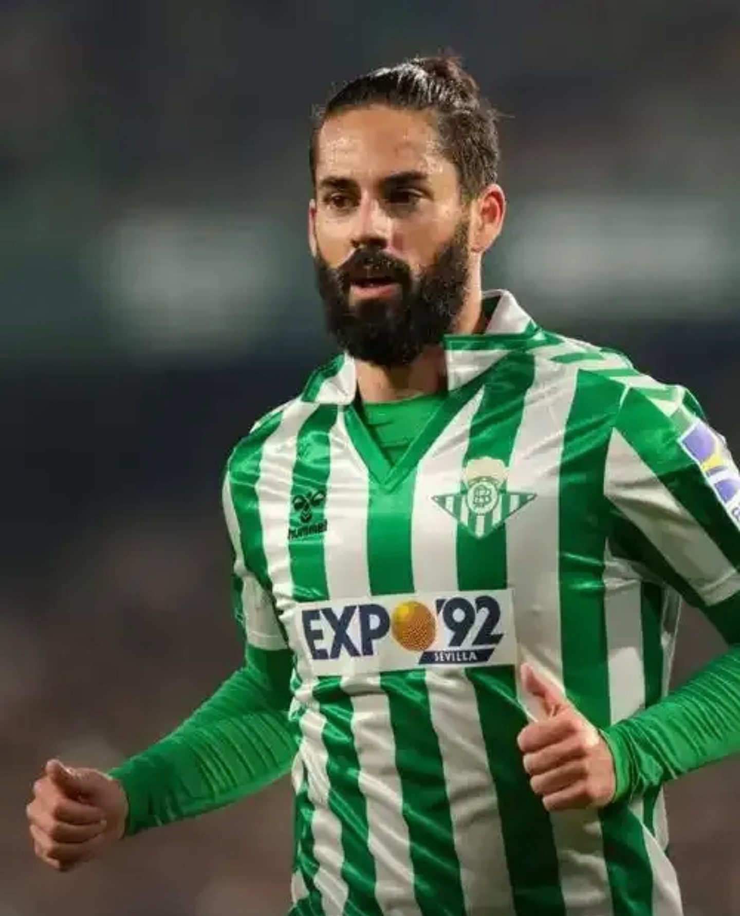 皇马前锋伊斯科打入制胜一球,助球队取胜 皇马前锋伊斯科打入制胜一球,助球队取胜