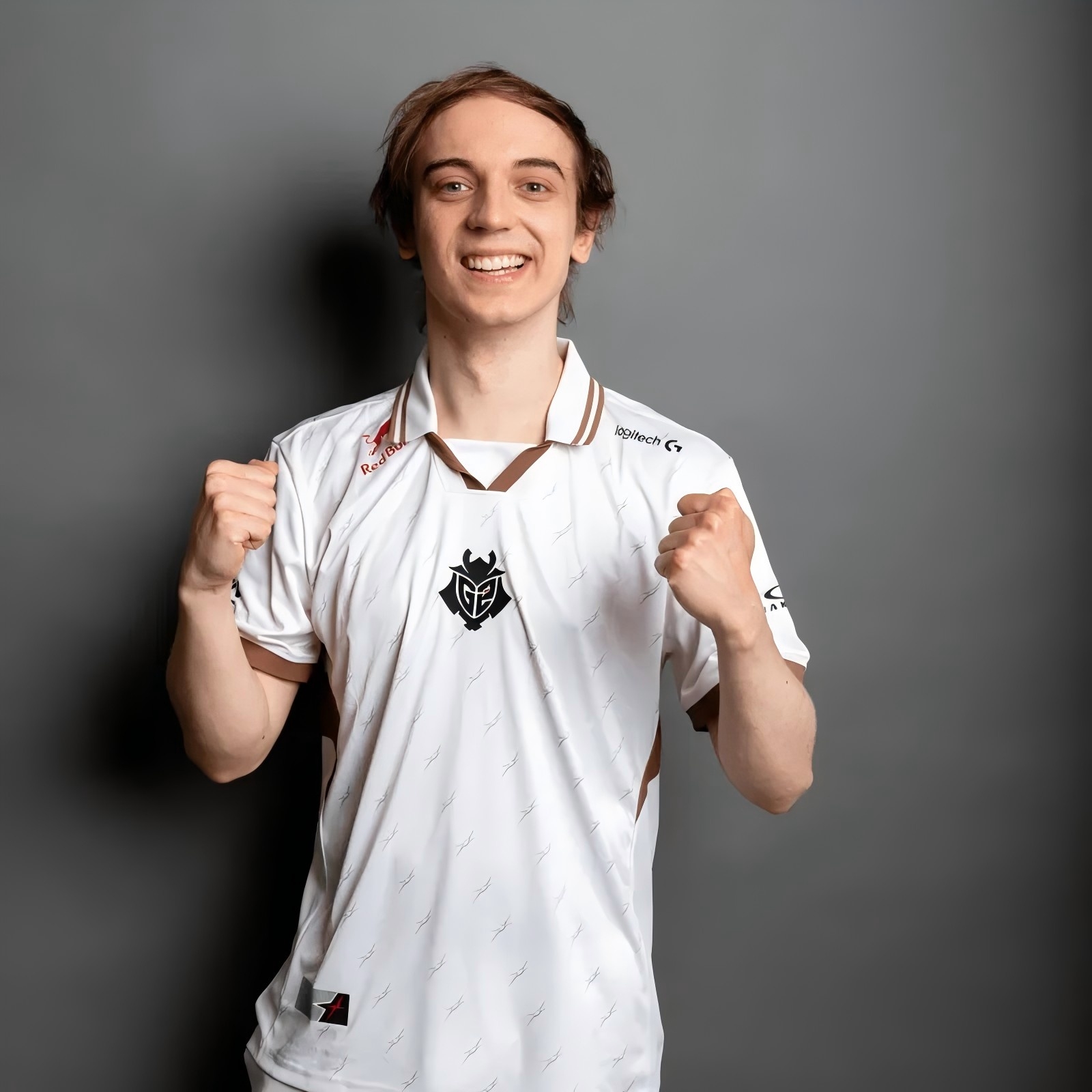 EDG横扫FLY,Caps线上压制力十足激烈交锋淘汰赛,让粉丝疯狂欢呼 EDG横扫FLY,Caps线上压制力十足激烈交锋淘汰赛,让粉丝疯狂欢呼