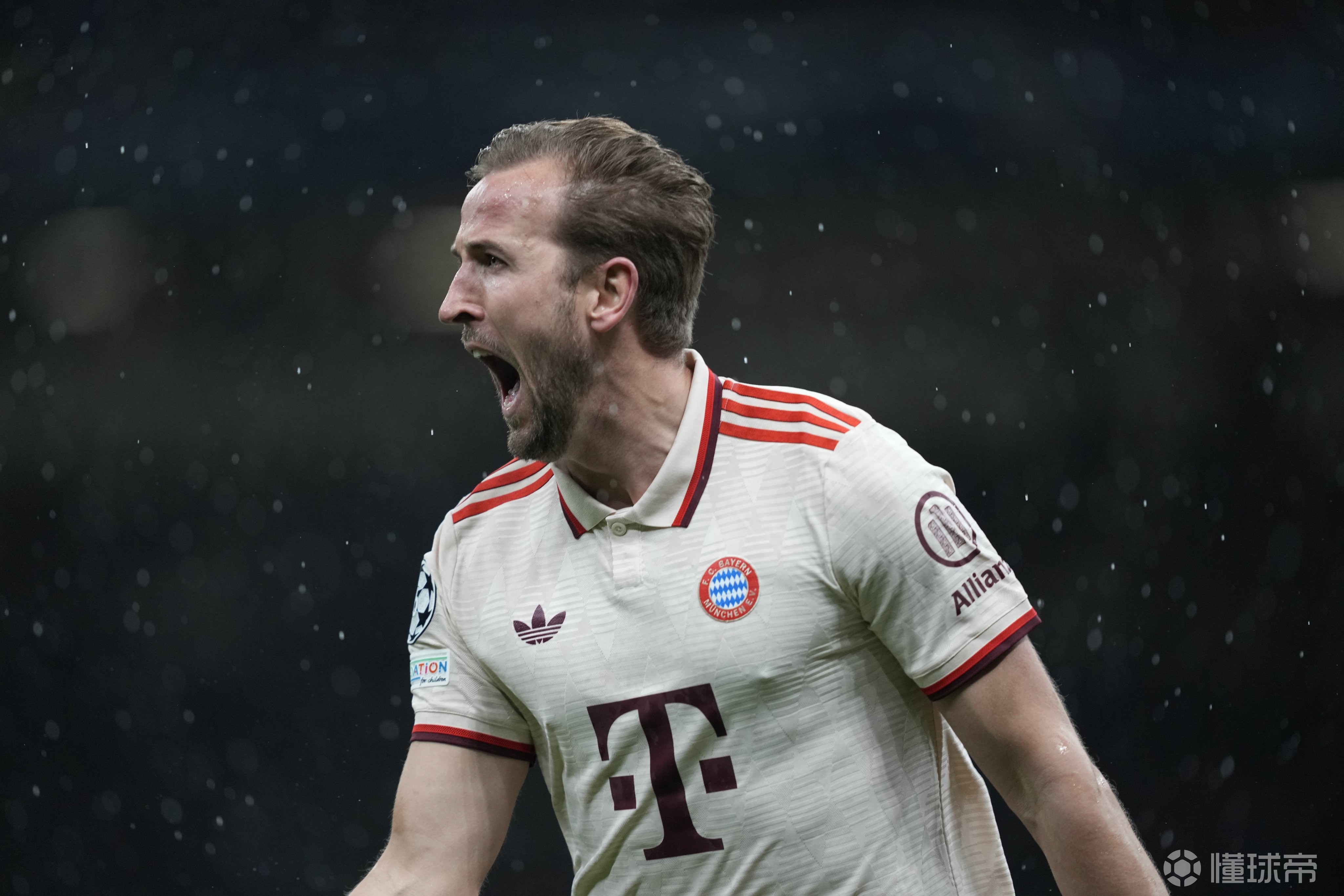 英格兰队击败对手,取得胜利 英格兰队击败对手,取得胜利