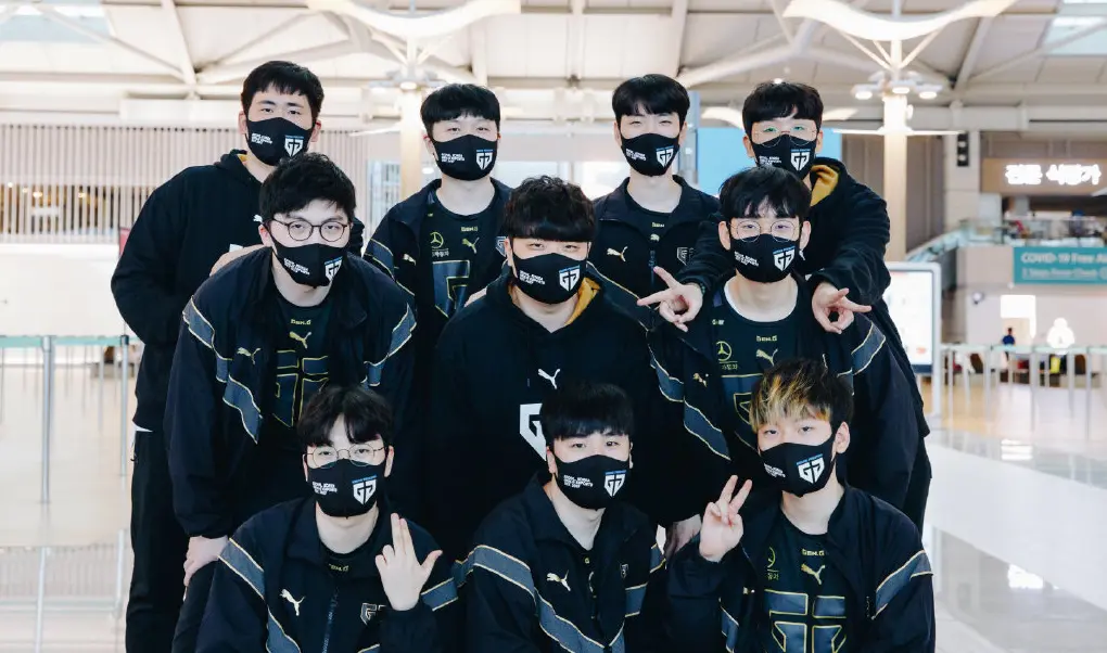 EDG鏖战NS,Perkz开启传奇时刻宿命之战全球总决赛,让粉丝疯狂欢呼 EDG鏖战NS,Perkz开启传奇时刻宿命之战全球总决赛,让粉丝疯狂欢呼