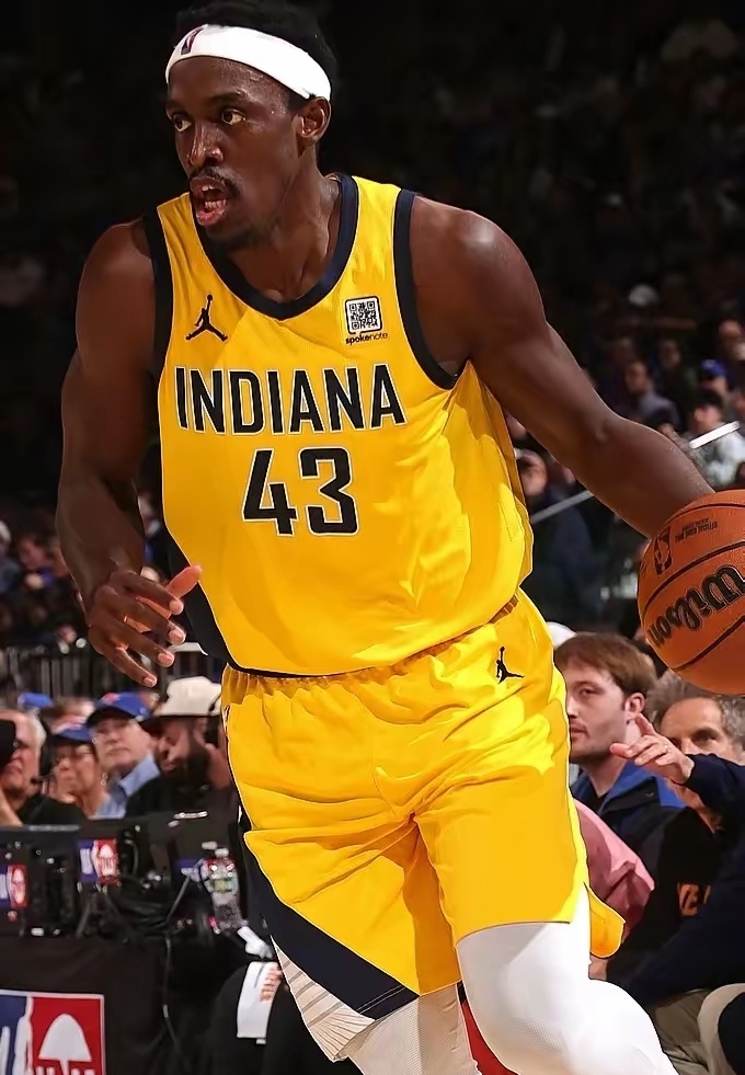 猛龙惊险胜热火，西亚卡姆铁帽神勇