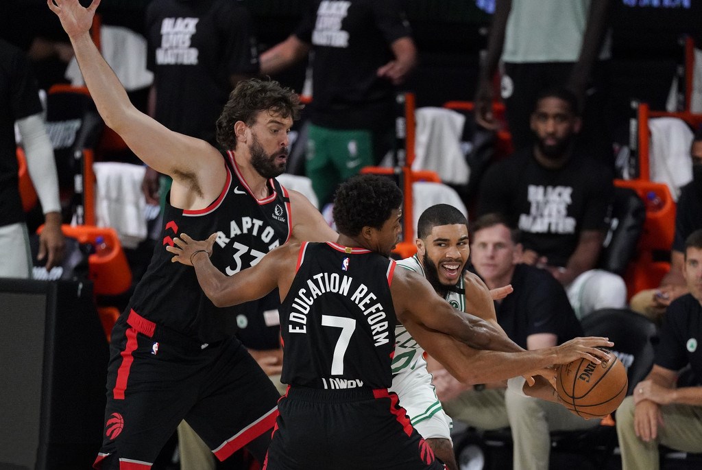 猛龙队实现九连胜,卫冕希望大增 猛龙队实现九连胜,卫冕希望大增