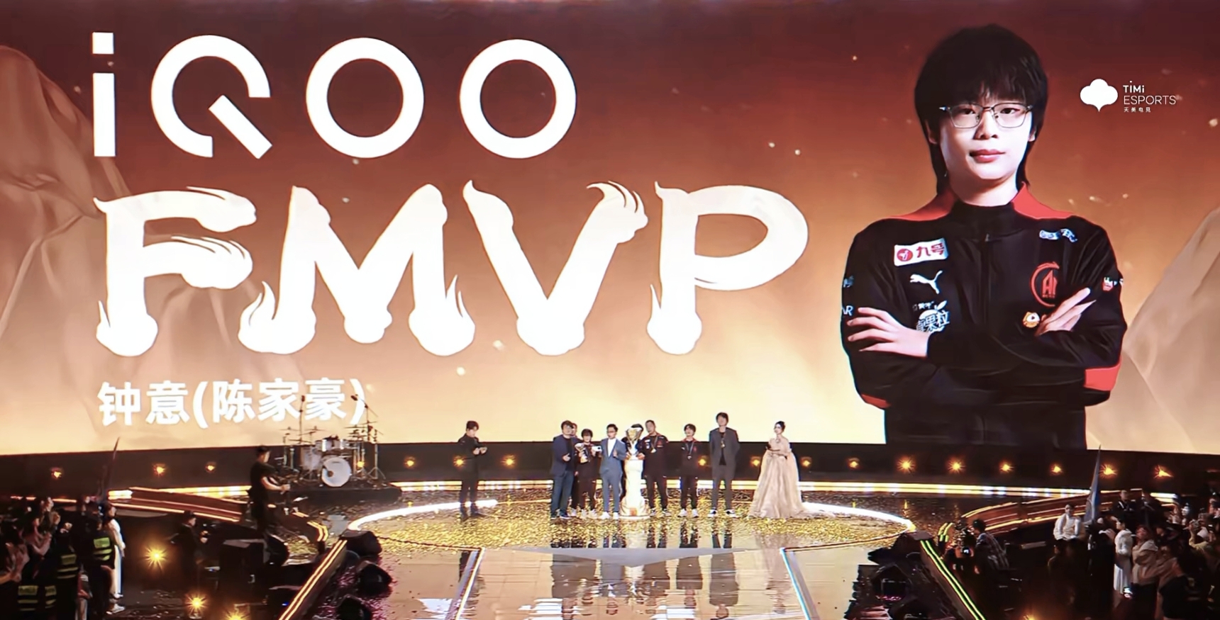 KT碾压DK,JackeyLove极限生还后反打宿敌对决成都决赛之夜,成为赛场最大亮点的简单介绍 KT碾压DK,JackeyLove极限生还后反打宿敌对决成都决赛之夜,成为赛场最大亮点的简单介绍