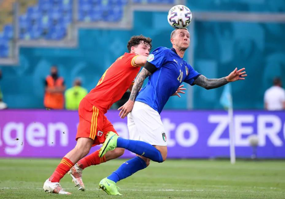 克罗地亚连扳两球逼平荷兰,成功晋级欧锦赛决赛 克罗地亚连扳两球逼平荷兰,成功晋级欧锦赛决赛