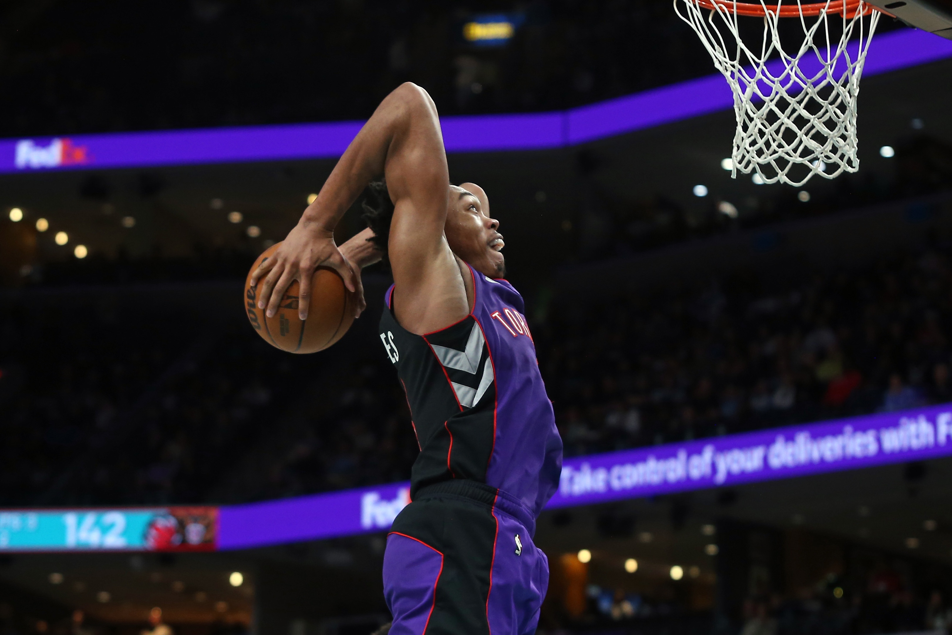 爱游戏体育-包含76人险胜火箭，米切尔爆发神勇的词条