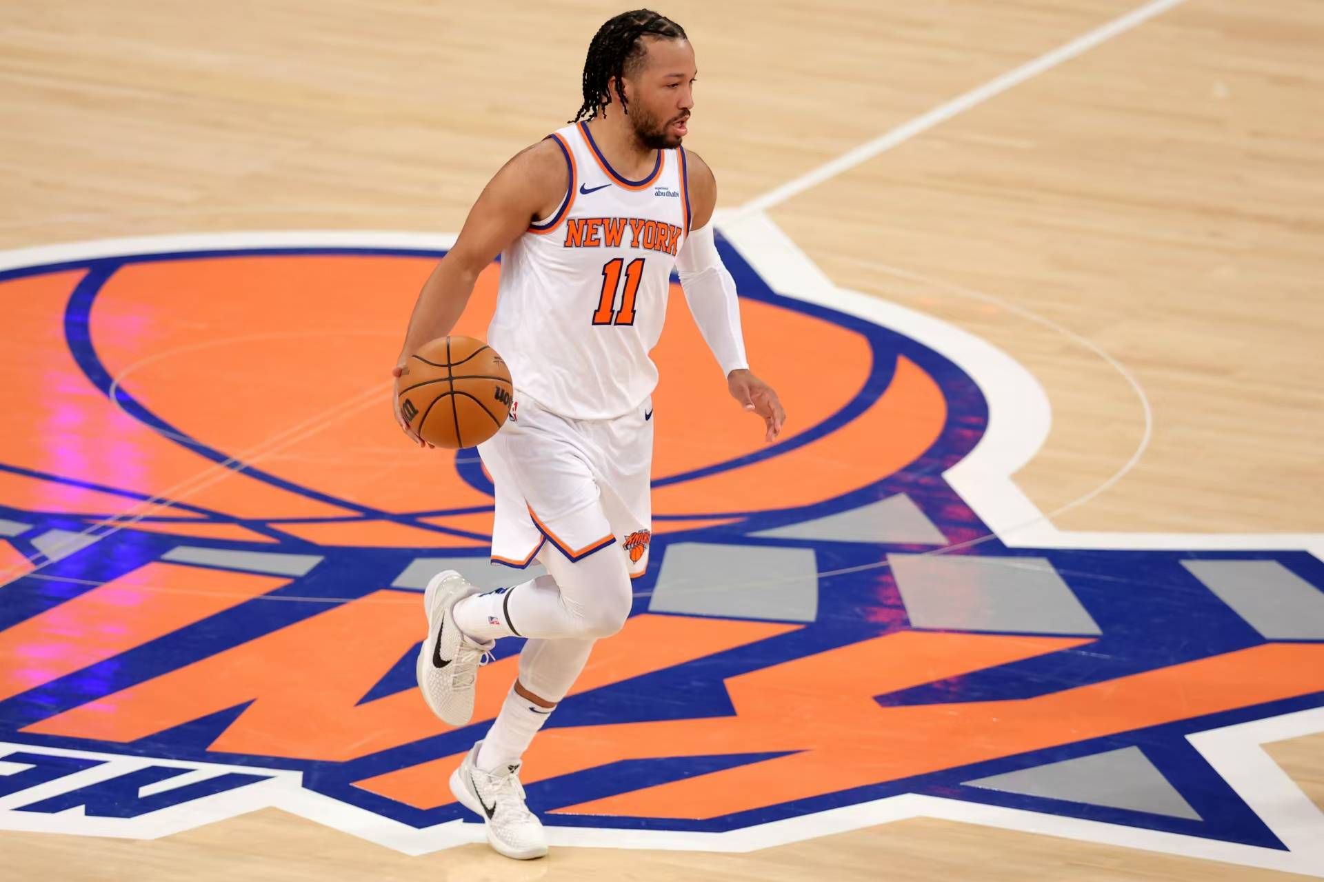 尼克斯绝杀雄鹿，乔治状态火热的简单介绍