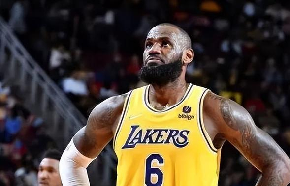 北京队轻取吉林队,詹姆斯刷新纪录 北京队轻取吉林队,詹姆斯刷新纪录