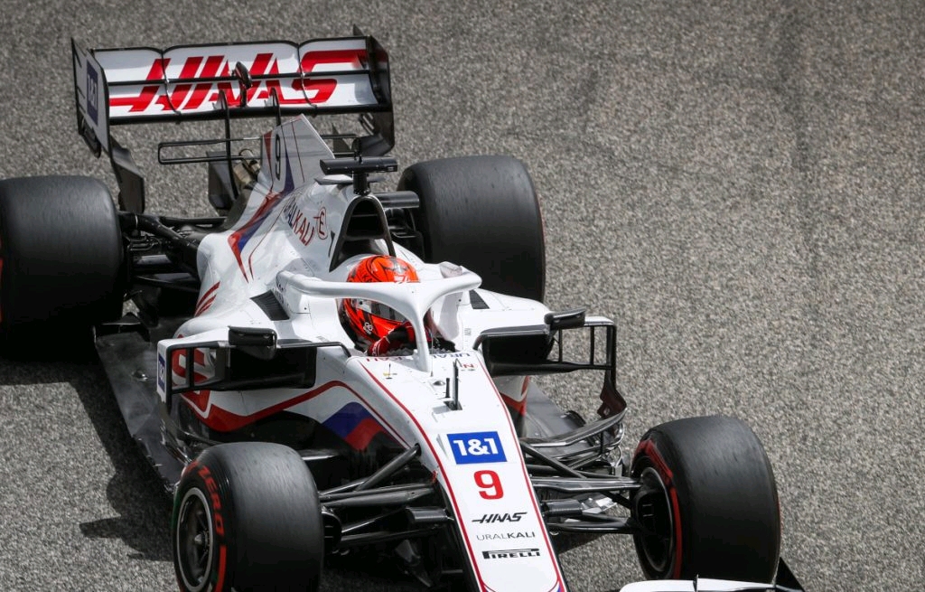 哈斯车队逆转索伯车队，诺里斯关键制胜的简单介绍