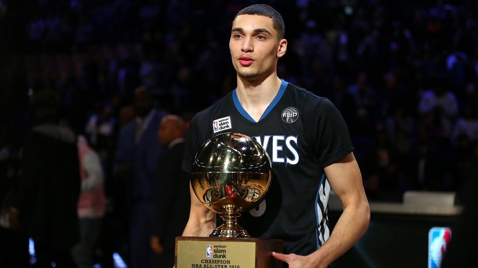 射穿时空的箭，弗拉霍维奇世界杯之夜的第100球，照亮塞尔维亚的前路