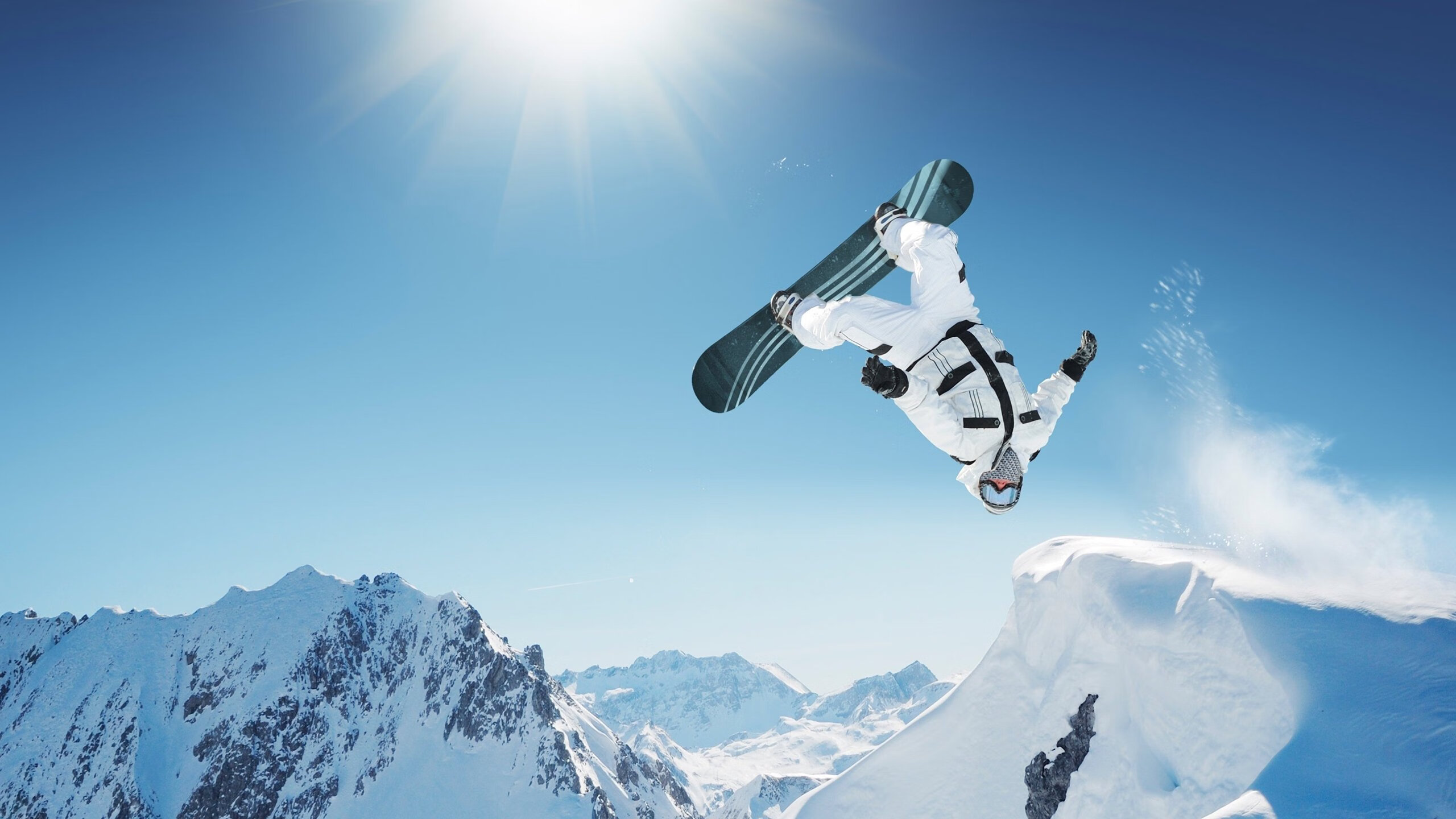 数据风暴席卷东西部，贝恩的高能输出如何隔空助深圳单节击溃独行侠？